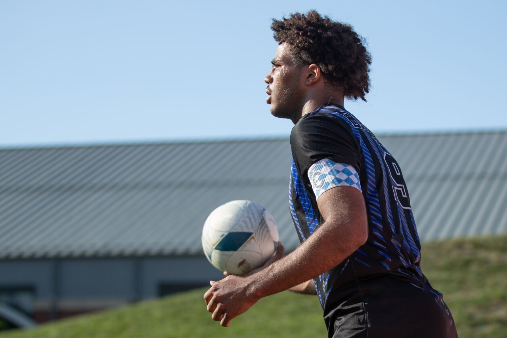 (𝑭) 𝑨𝒀𝑶 𝑴𝑨𝑲𝑰𝑵𝑫𝑬, 𝑩𝑬𝑵𝑵𝑰𝑵𝑮𝑻𝑶𝑵